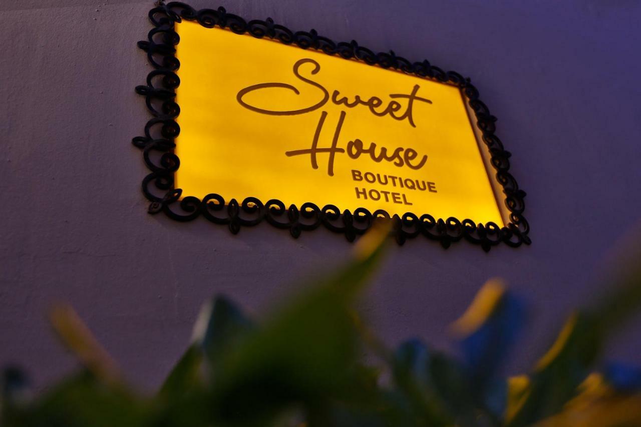 Sweet House Boutique Hotel บากู ภายนอก รูปภาพ